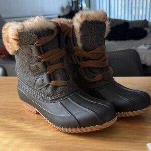 Maurices Gray and Brown Ankle Boots